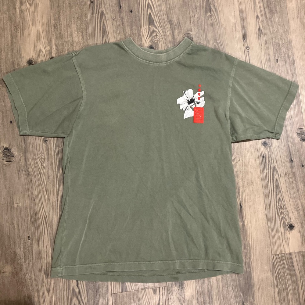 CLOAK Green T Shirt